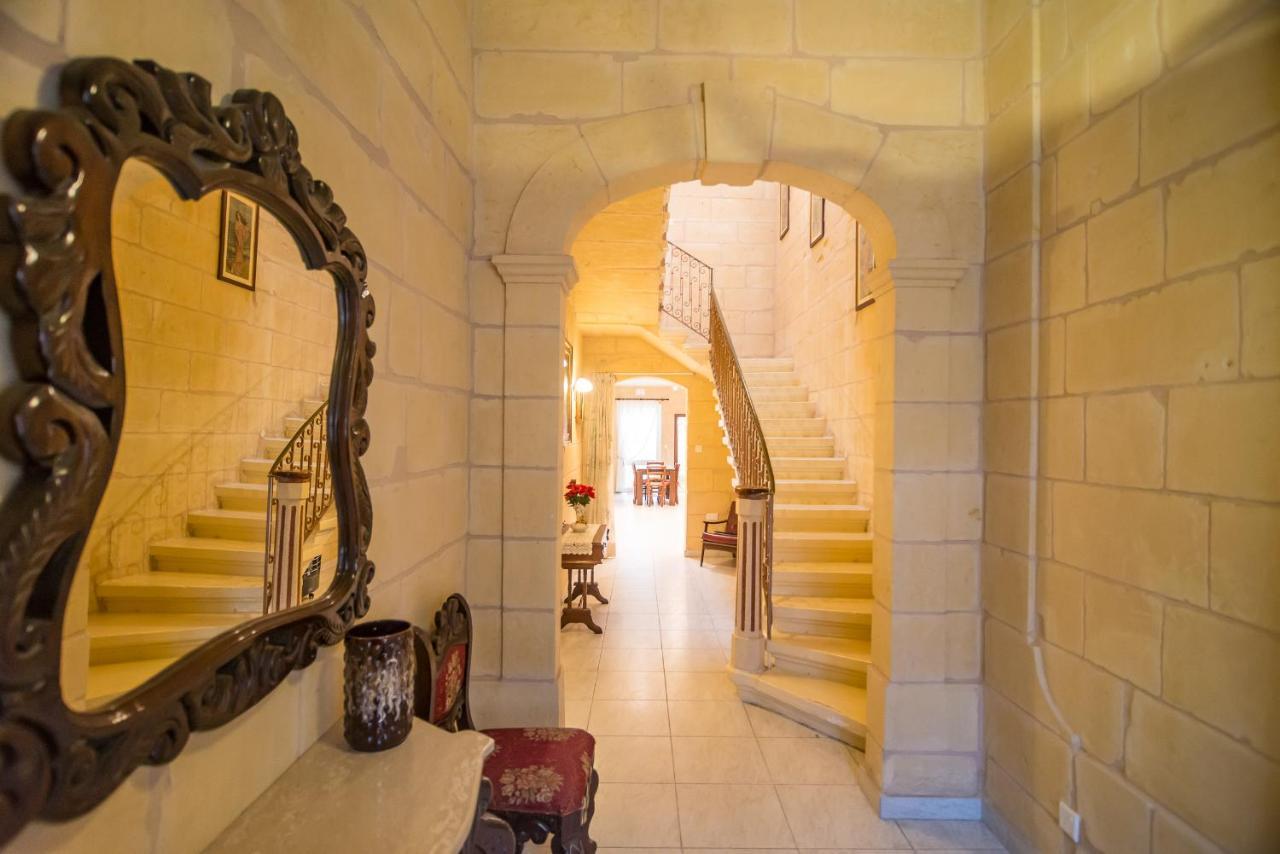Butts Inn Dorm فيكتوريا المظهر الخارجي الصورة